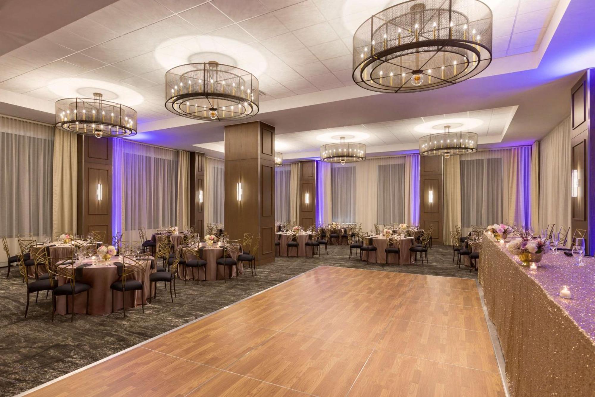 Hotel Embassy Pittsburgh-downtown Pittsburgh