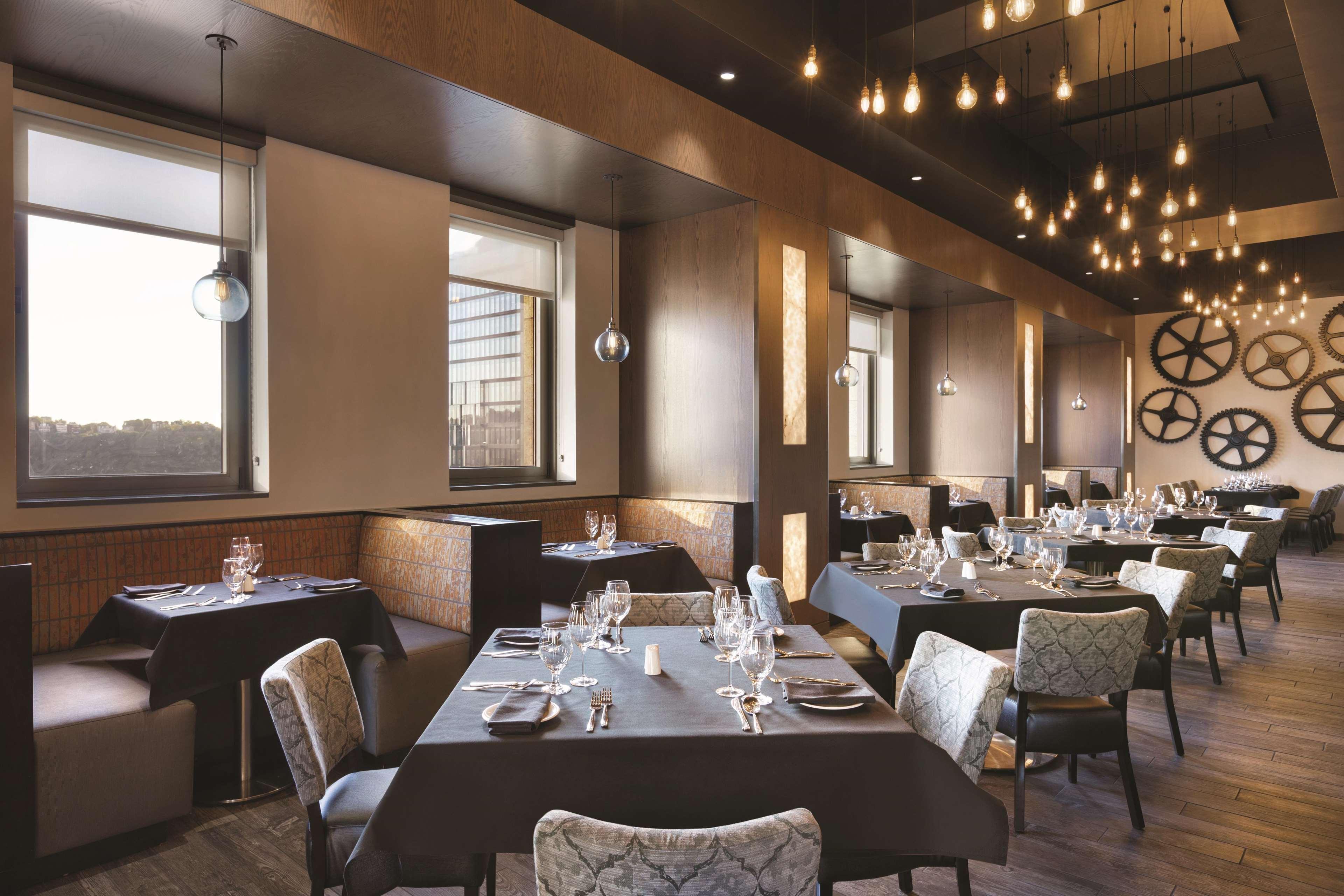 Embassy Pittsburgh-downtown Hotel 4*